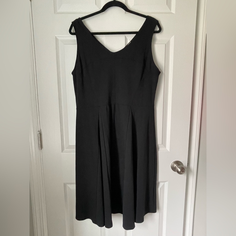 Mystic Elegant Black Sleeveless Dress 1X